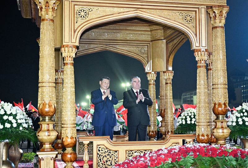 習(xí)近平抵達(dá)杜尚別開(kāi)始對(duì)塔吉克斯坦進(jìn)行國(guó)事訪(fǎng)問(wèn)「相關(guān)圖片」
