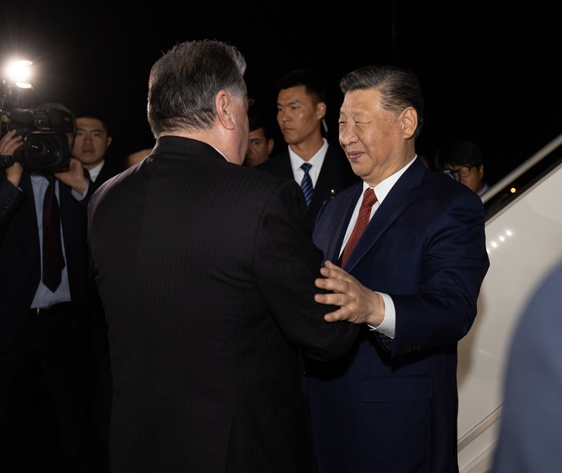 習(xí)近平抵達(dá)杜尚別開(kāi)始對(duì)塔吉克斯坦進(jìn)行國(guó)事訪(fǎng)問(wèn)「相關(guān)圖片」